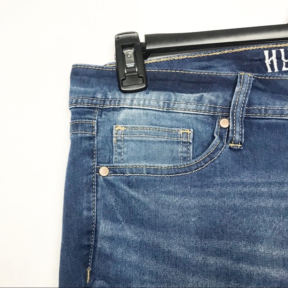 Hydraulic embellished Nolita Curvy micro boot jean - Picture 3 of 7